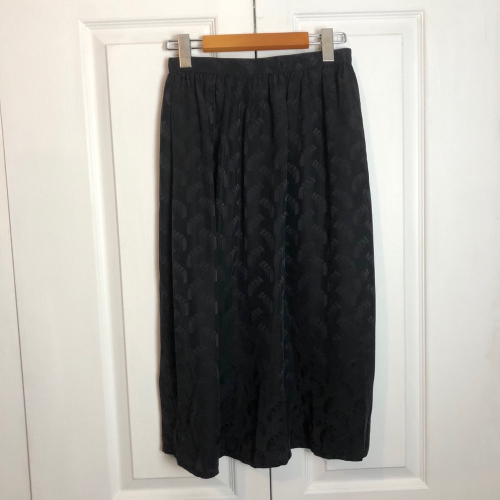 Vintage 100% SILK Chic Patterned Skirt
